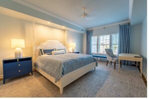 Blue bedroom ideaThat Feels Warm